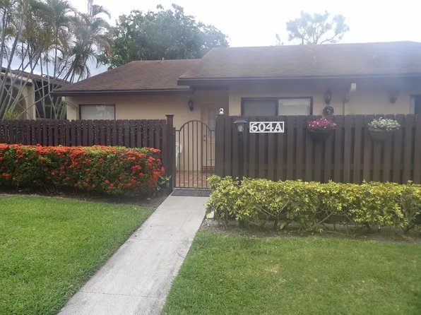 604 Sea Pine Way APT A, Greenacres, FL 33415