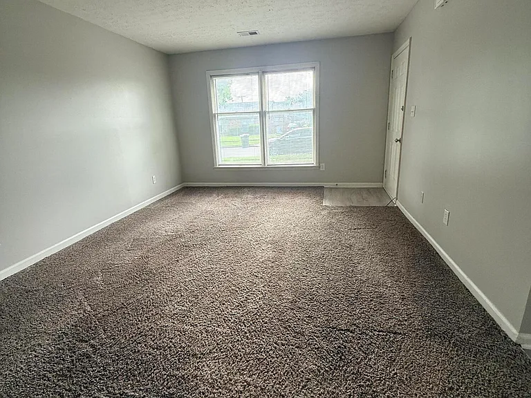 106 Potomac Ct #A — Photo 6