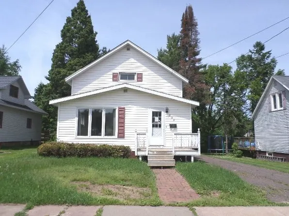 722 Hedin Ave, Ironwood, MI 49938