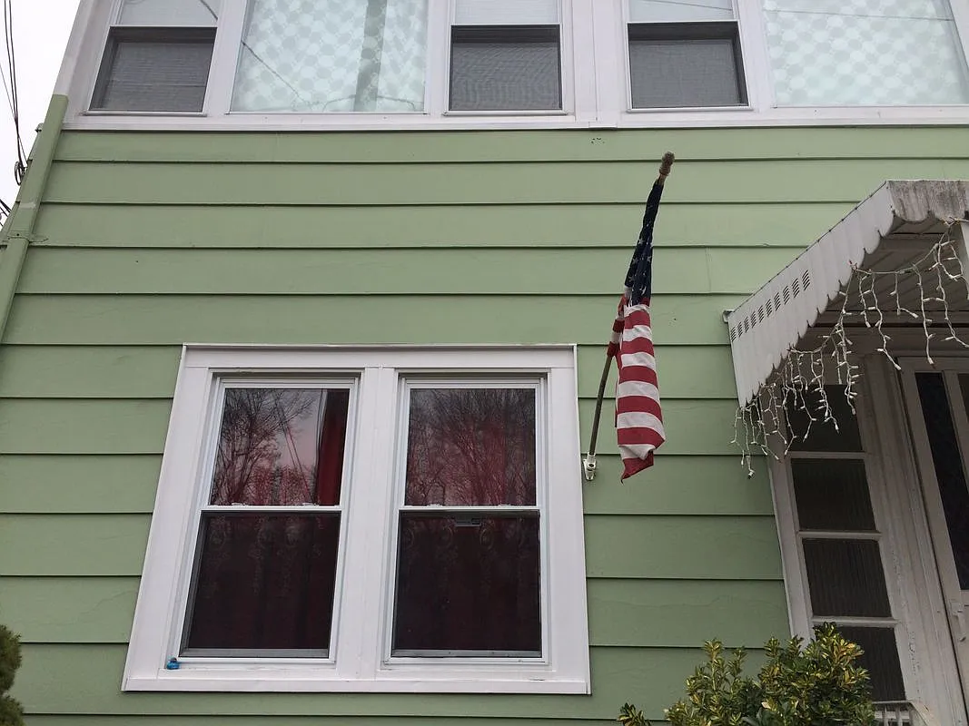 2 bed, 1.0 bath, 100 sqft, $2,500 — Photo 3