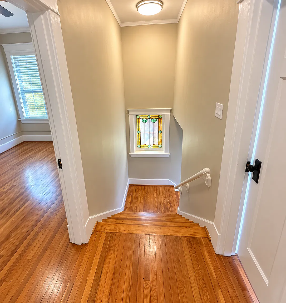 4 bed, 1400 sqft, $4,000 — Photo 3