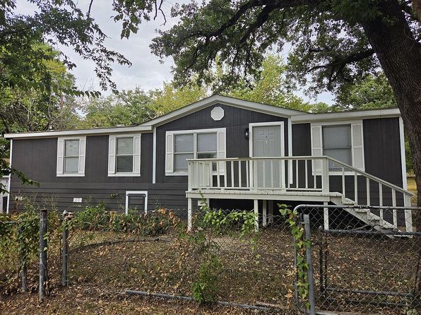 80 Live Oak St