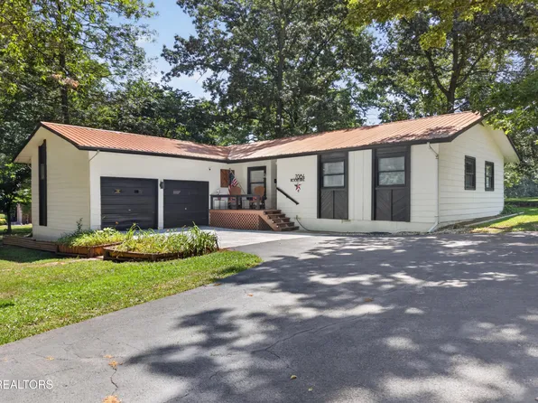 7084 Big Horn Dr, Crossville, TN 38572