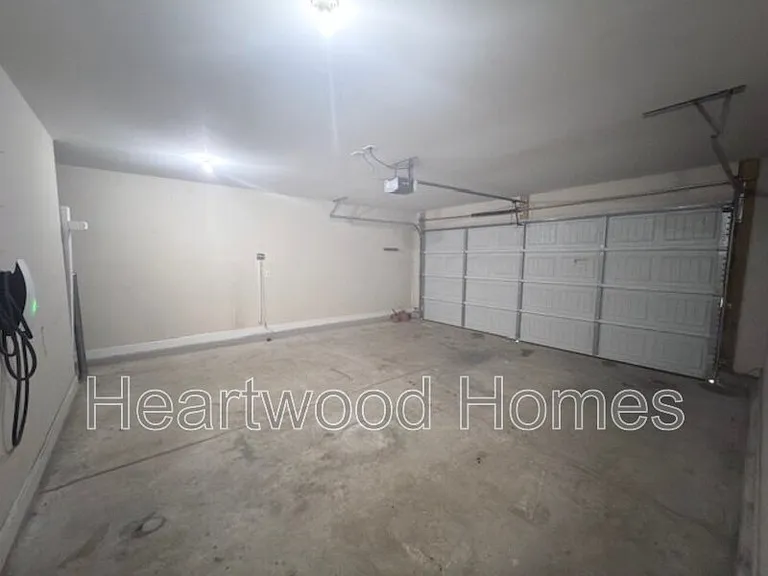 249 Blythe Creek Dr — Photo 24