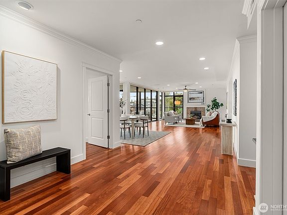3rd image of 302 5th Avenue #202