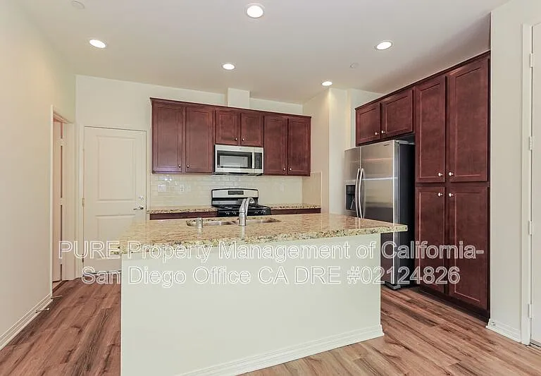 1741 San Jovani — Photo 4