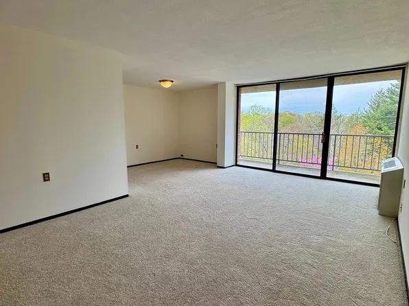 801 Yale Ave APT 1128, Swarthmore, PA 19081