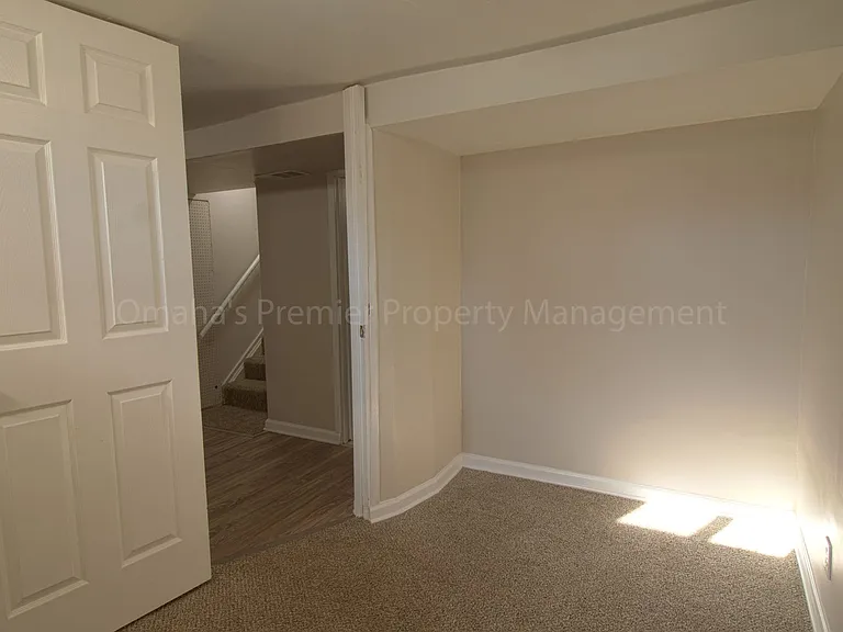 4414 Curtis Ave — Photo 4