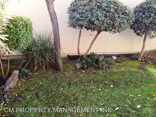 3rd image of 158 Banana Grove Ln