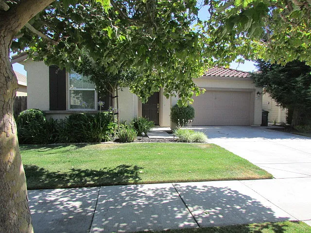 1390 Andleman Ct — Photo 2