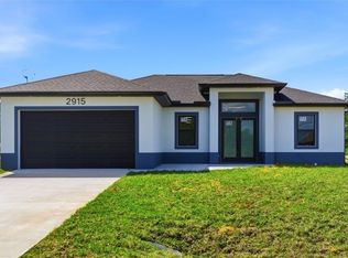 2913 24th St W, Lehigh Acres, FL 33976