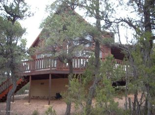 2960 E Lookout Ln, Overgaard, AZ 85933
