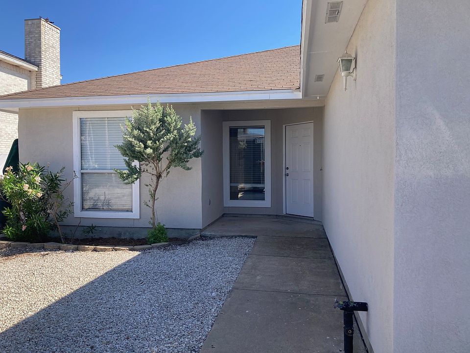 15518 Apt A Front Door