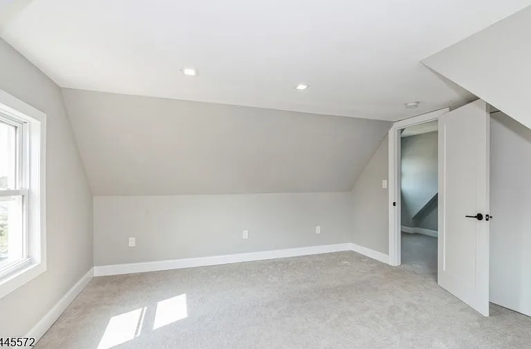532 Cumberland St — Photo 4