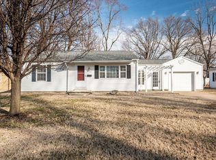 1709 Laurette Ln, Belleville, IL 62226