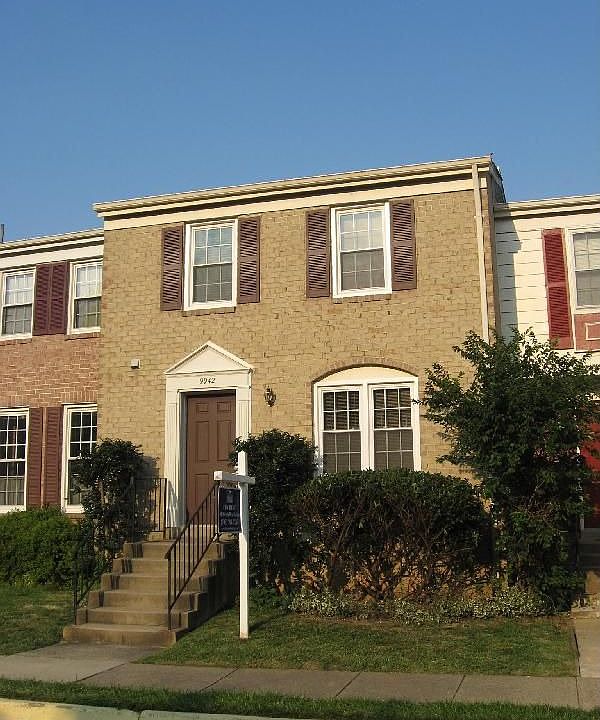 1st image of 9942 Longford Ct