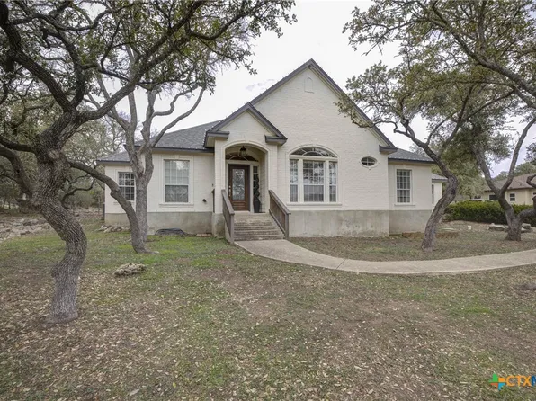 211 Winding Vw, New Braunfels, TX 78132