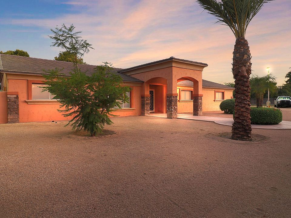 1st image of 4319 W Country Gables Dr