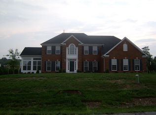 22253 Val Varaita Dr, Ashburn, VA 20148