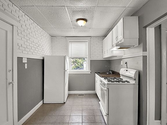 4th image of 1118 Ursula Ave #2N