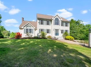 145 Whittier Dr, Fremont, NH 03044