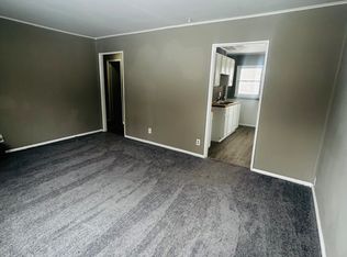 4510 Oliver St, Fort Wayne, IN 46806