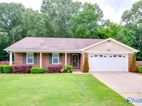 7424 Logan Dr SW, Huntsville, AL 35802