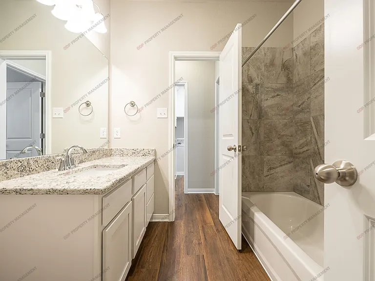 624 Ripplewood Dr — Photo 10
