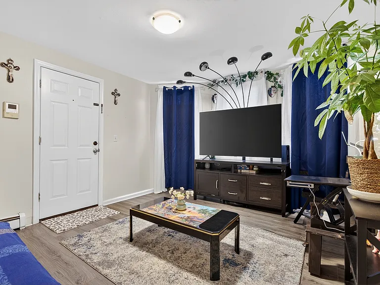 131 Paterson Ave #2 — Photo 11