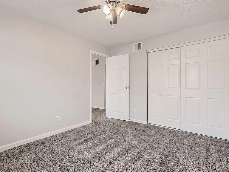 Cherry Tree Apartments — Photo 25