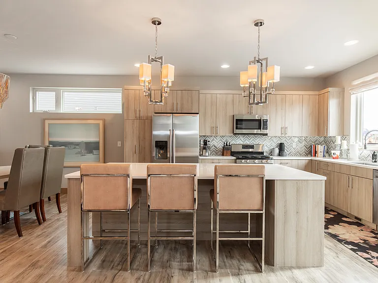 5468 Westmorland Dr — Photo 17