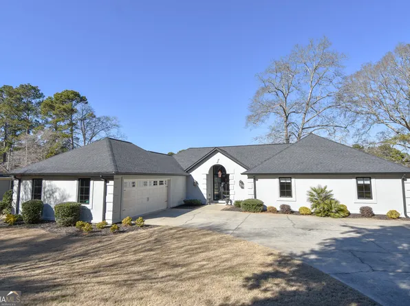 1091 Fairway Ridge Rd, Greensboro, GA 30642