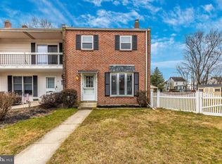 18 Colonial Way, Aston, PA 19014