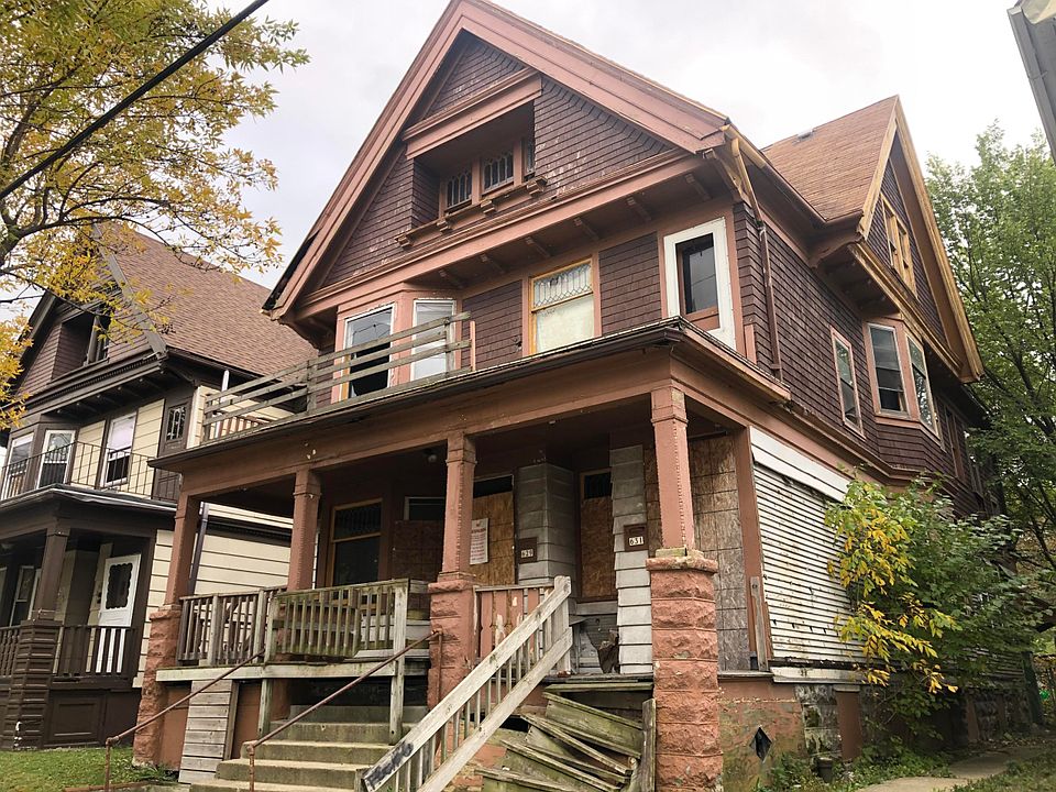 1st image of 629 W Clarke St #631