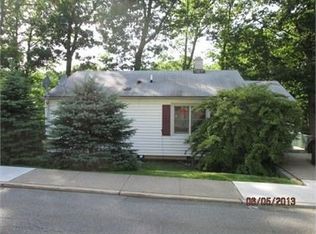 335 Washington Ave, Dover, NJ 07801