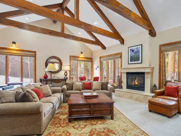 217 Starwood Dr, Mammoth Lakes, CA 93546