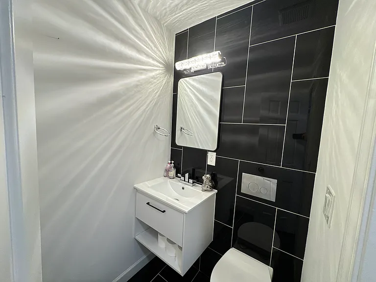 275 Winding River Dr — Photo 18