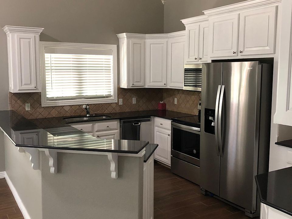 1st image of 2524 E Turtle Creek Dr