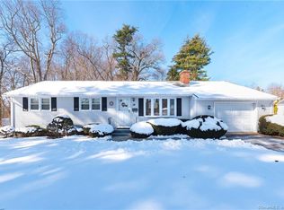 14 S Maple St, Enfield, CT 06082