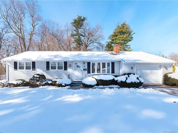 14 South Maple Street, Enfield, CT 06082