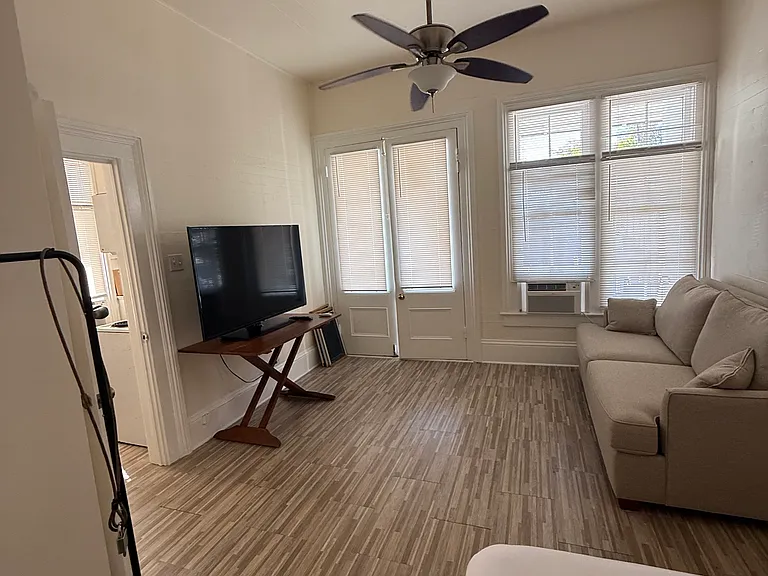 802 Eaton St #2 — Photo 3