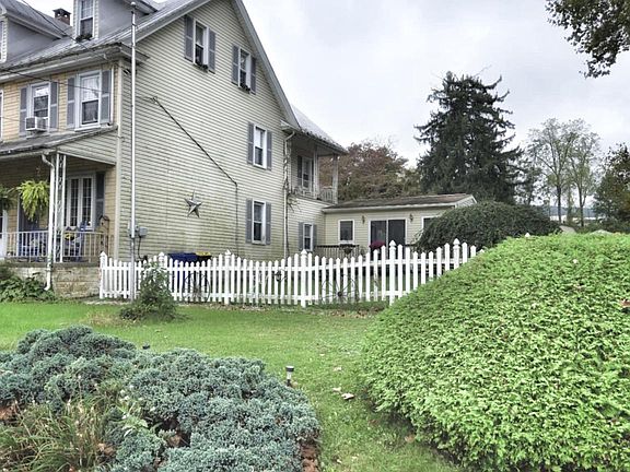 2nd image of 240 E High St