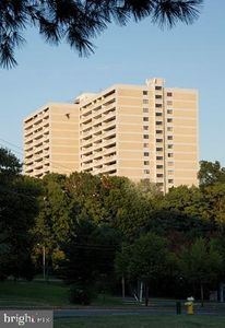 6101 Edsall Rd APT 1202, Alexandria, VA, 22304