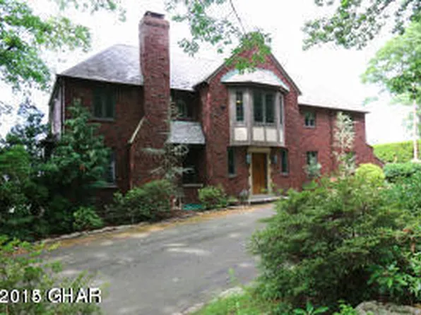 83 Council Crest Ln, Hazleton, PA 18202