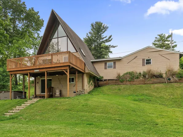 61855 Ochala Dr, Jones, MI 49061