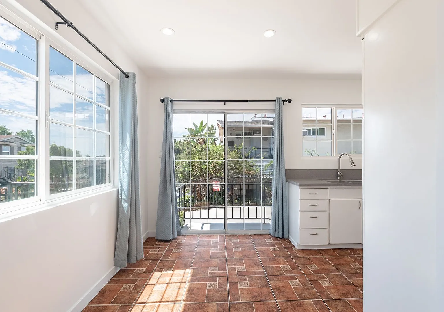 2716 Via Paseo, Montebello,CA 90640 — Photo 3