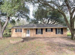 38 Abbey Rd, New Waverly, TX 77358
