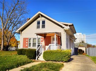 911 E 7th St, Flint, MI 48503