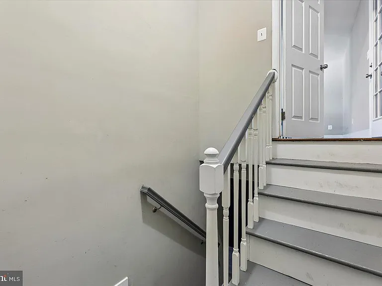 3102 Romain Ct — Photo 16