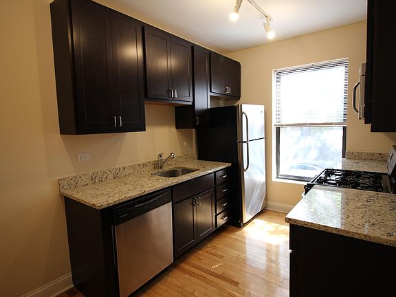4th image of 5400 N Winthrop Ave #A57043dc6